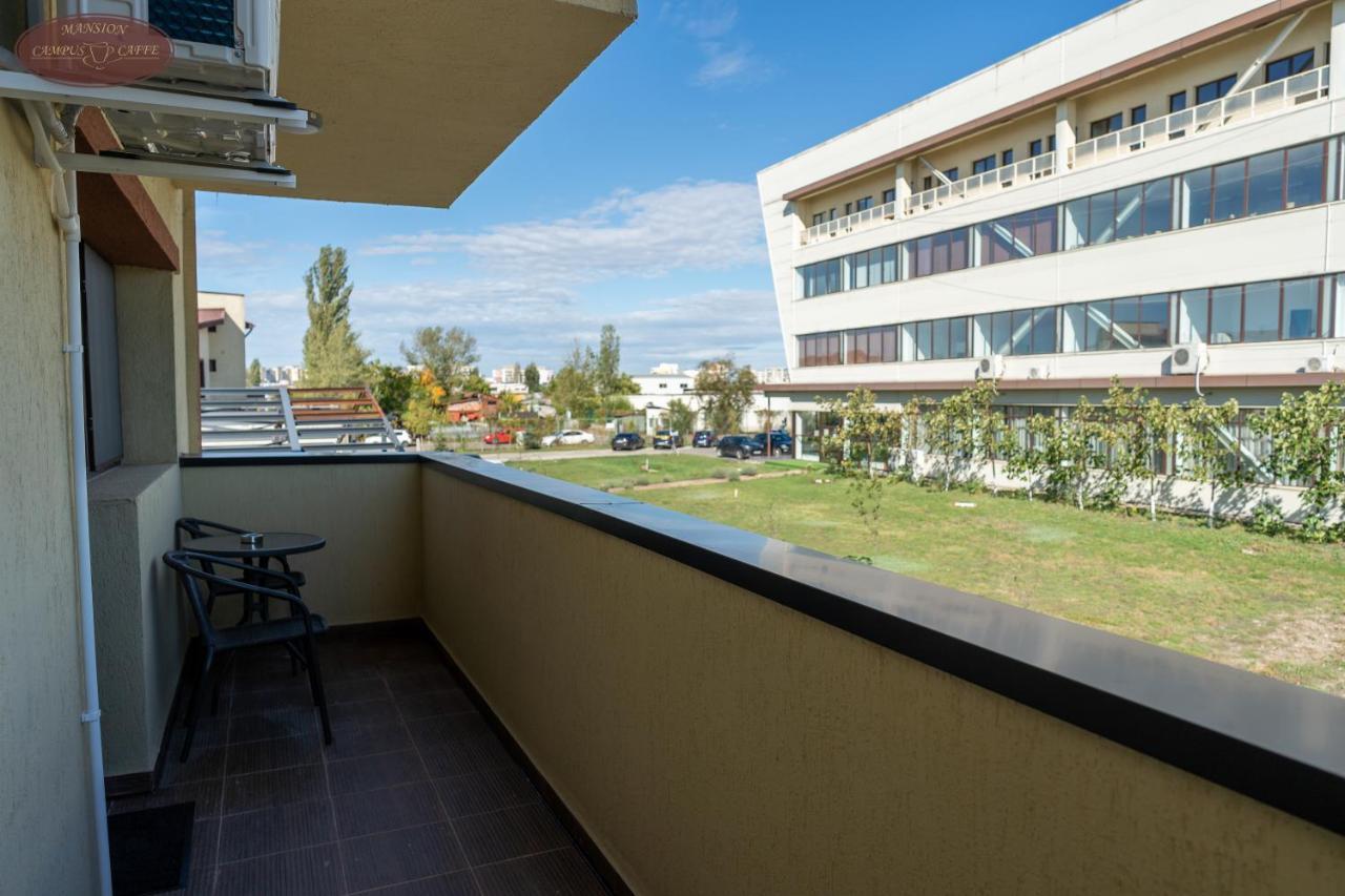 Hotel Campus Caffe Mansion Buzau Exterior foto